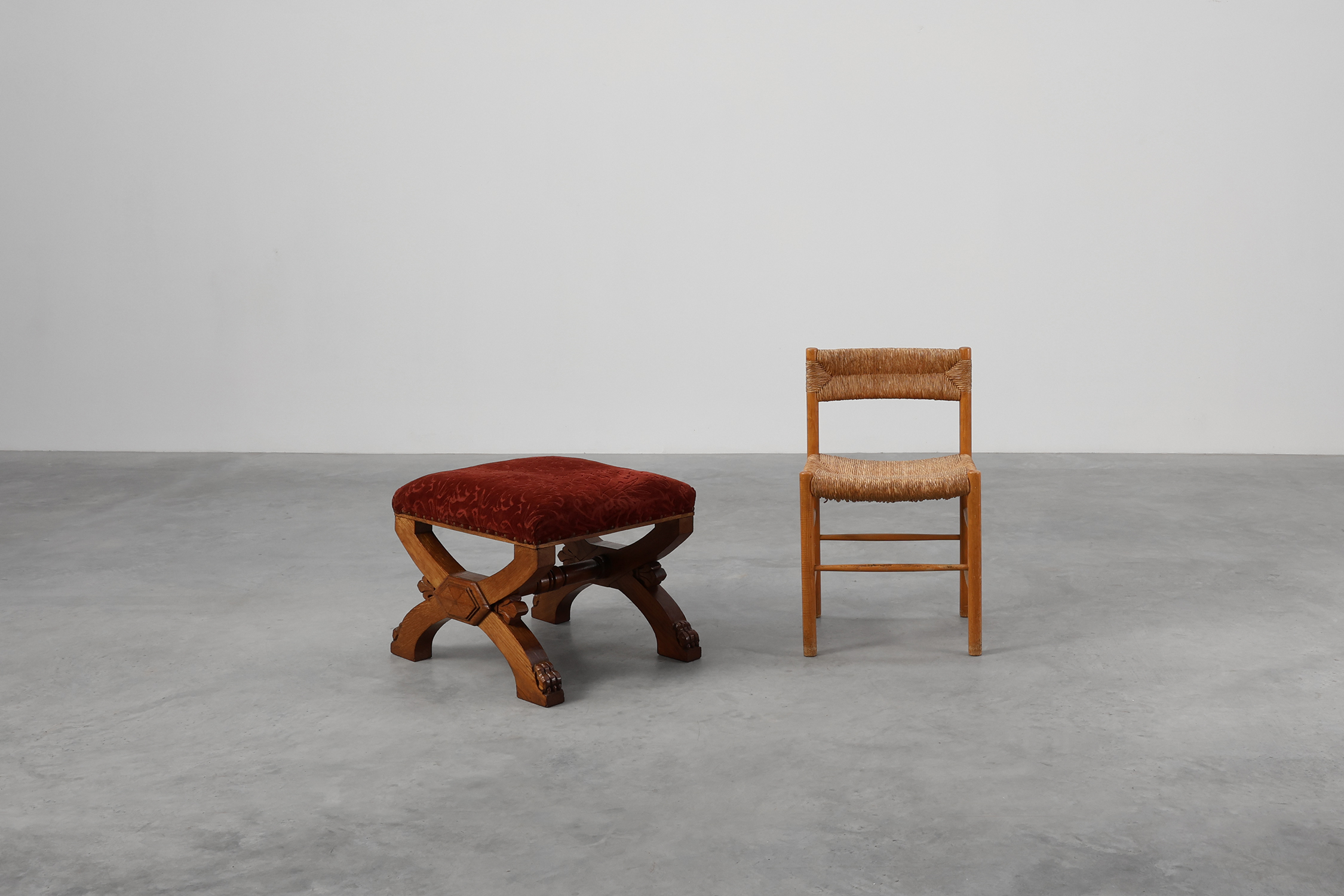 19th Century Gothic Revival Flemish Oak Ottoman, Belgiumthumbnail